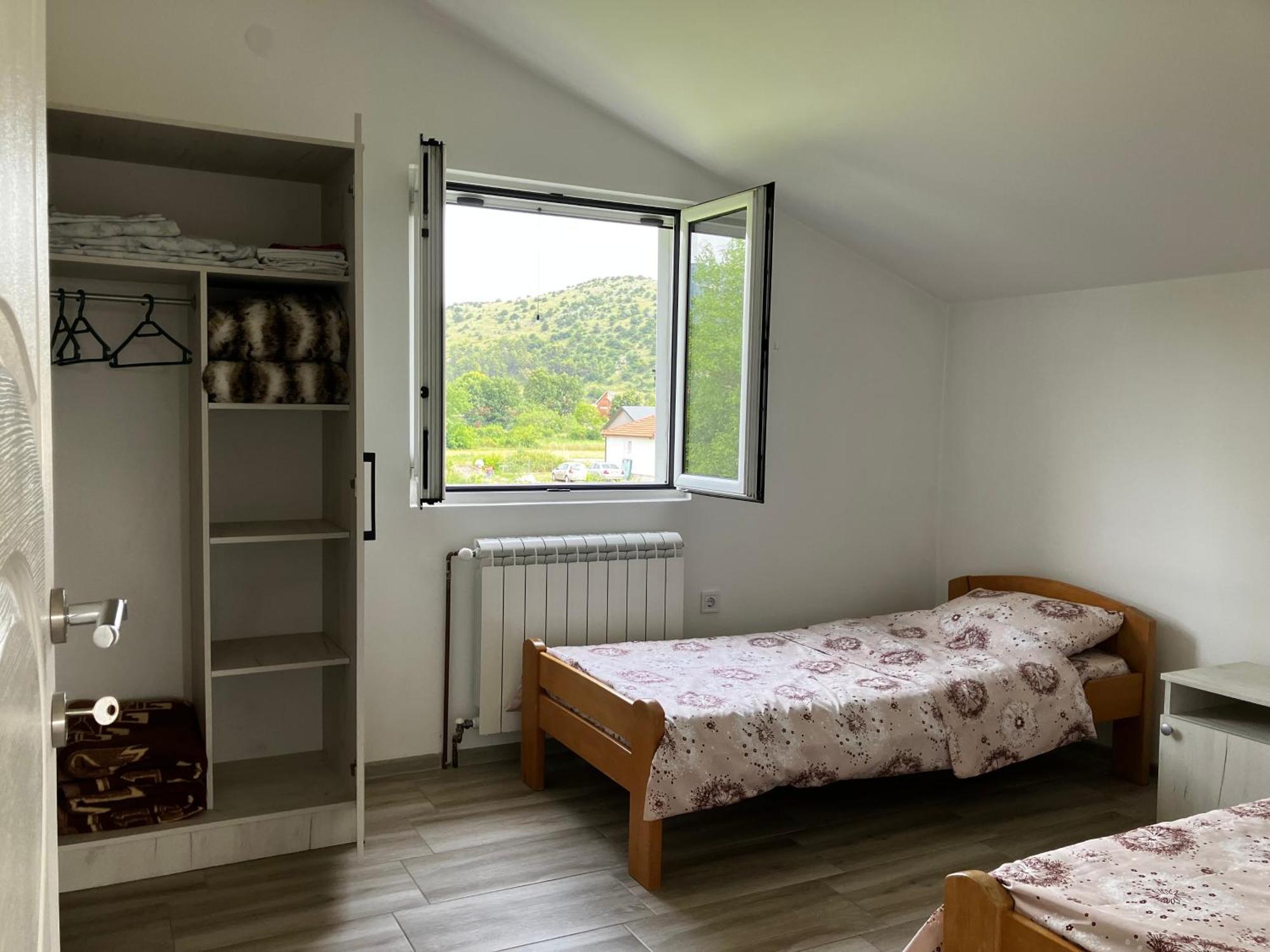 Cozy, Fully Equipped, Free Parking&Wifi, Quiet, 2Bd Appartement Podgorica Buitenkant foto