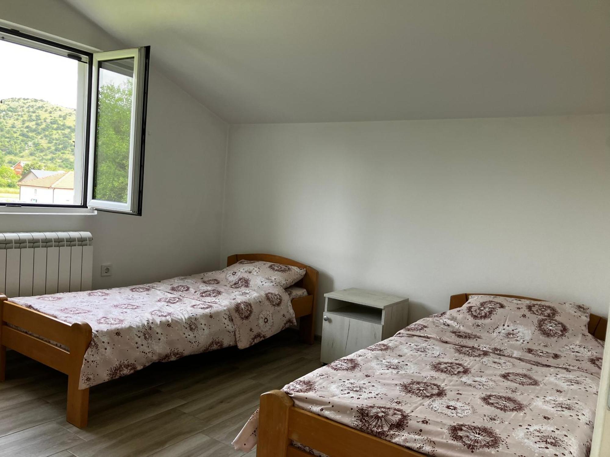 Cozy, Fully Equipped, Free Parking&Wifi, Quiet, 2Bd Appartement Podgorica Buitenkant foto