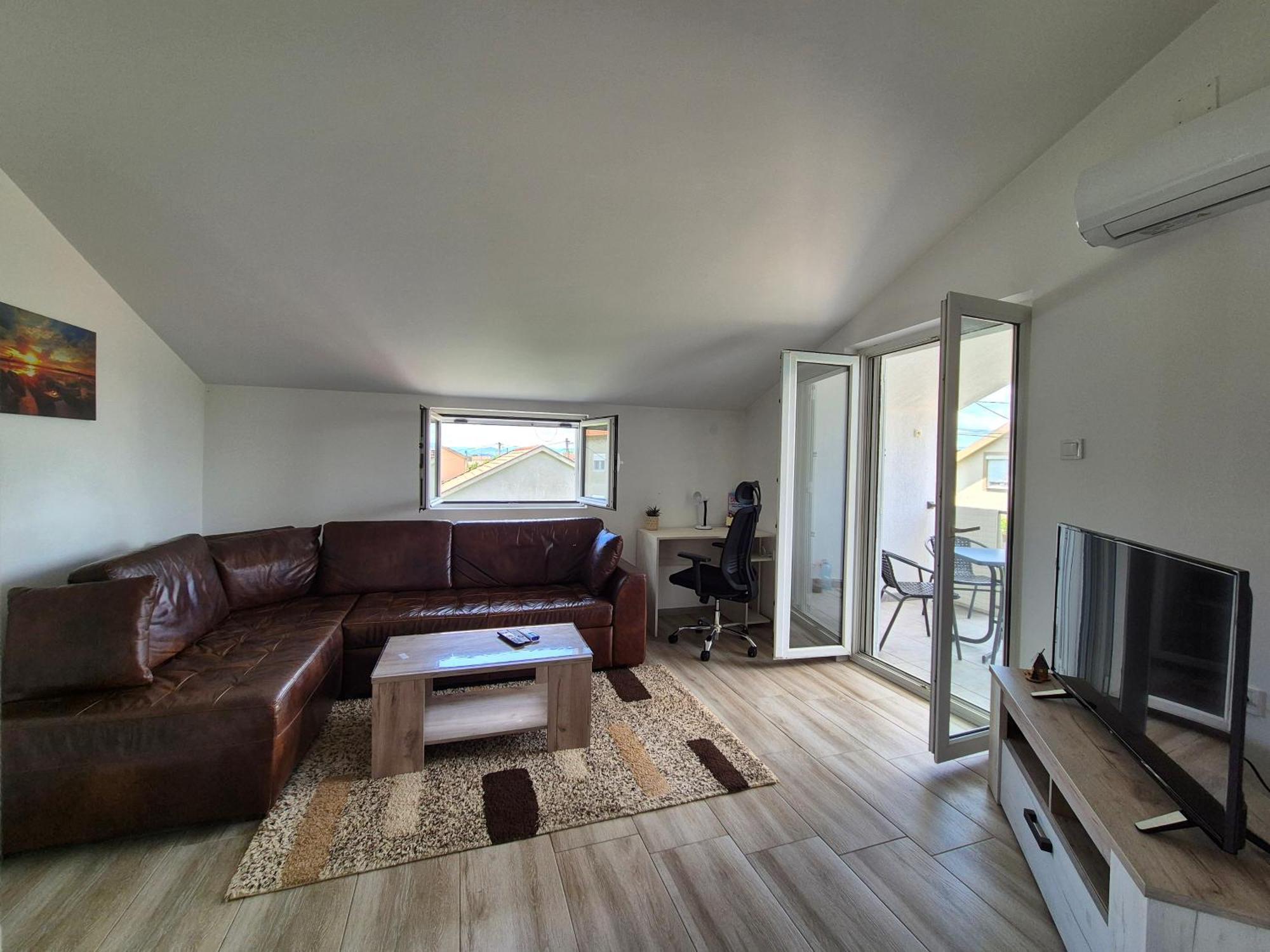 Cozy, Fully Equipped, Free Parking&Wifi, Quiet, 2Bd Appartement Podgorica Buitenkant foto